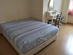 Sennett Estate (D13), Terrace #445809731